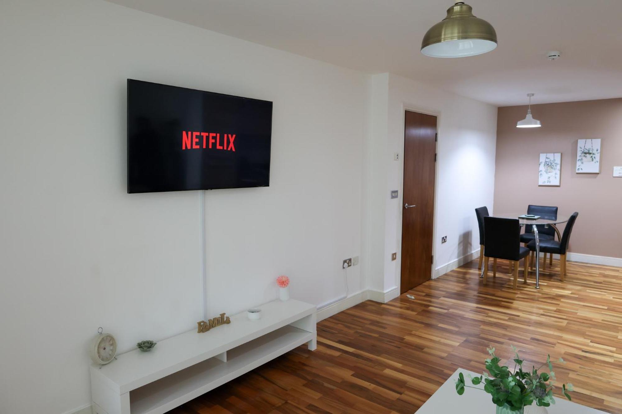 Centrally Located 1Br Apt Near Edg Cricket, University Of Bham, Priory Hospital & Cannon Hill Park Birmingham Kültér fotó